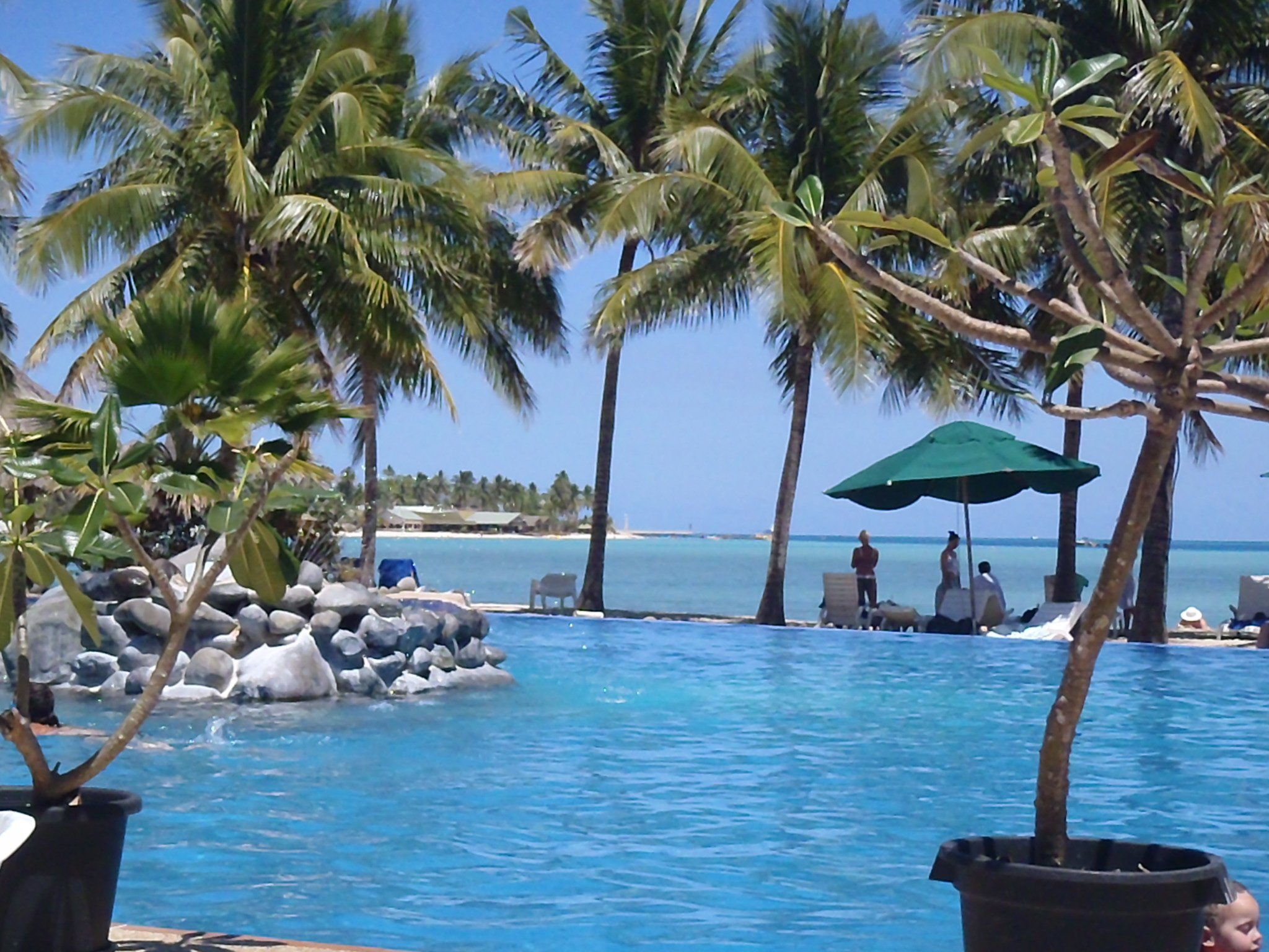 Fiji pool with ocean view by Takara